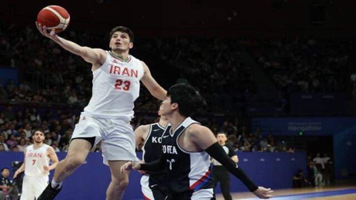 پیروزی تیم ملی بسکتبال ایران 
